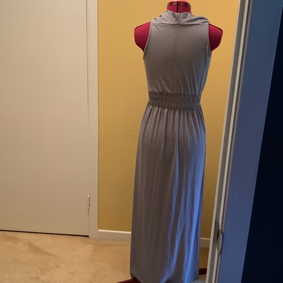 NWOT Goddess Maxi Dress - Picture 6 of 9